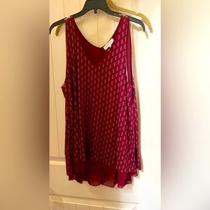EEUC Grace&Lace boutique brand tank in maroon